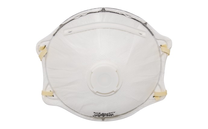 8711 - N95 Disposable Respirators - Front_DDM8711.jpg